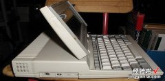 第一台笔记本电脑诞生于什么时候，第一台笔记本电脑诞生于什么时候年代