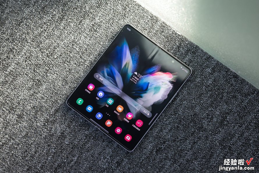 三星Galaxy Z Fold3 5G体验：都第三代了，折叠屏手机真的好用吗？